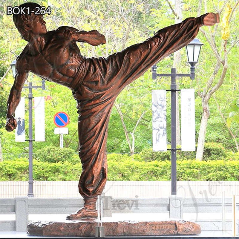 Bruce Lee sculpture -Trevi Sculpture