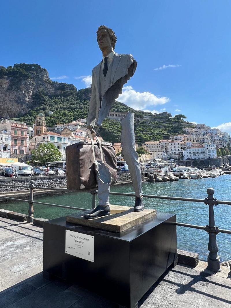 bronze Bruno Catalano statue