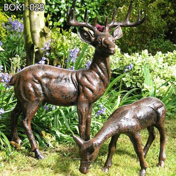 Life Size Lifelike Bronze Deer Statues for Sale